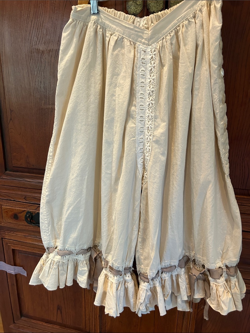 Rare Magnolia Pearl bloomers CA# 26